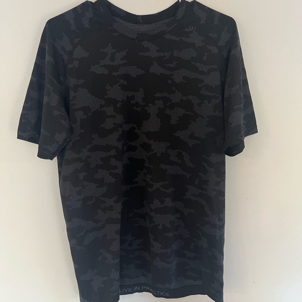 LULULEMON Metal Vent Tech T-Shirt